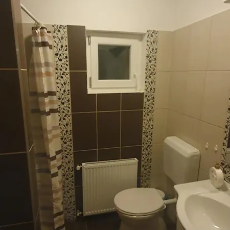 Apartament Darnay Apartmanhaz