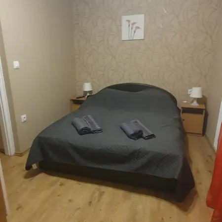 Apartament Darnay Apartmanhaz